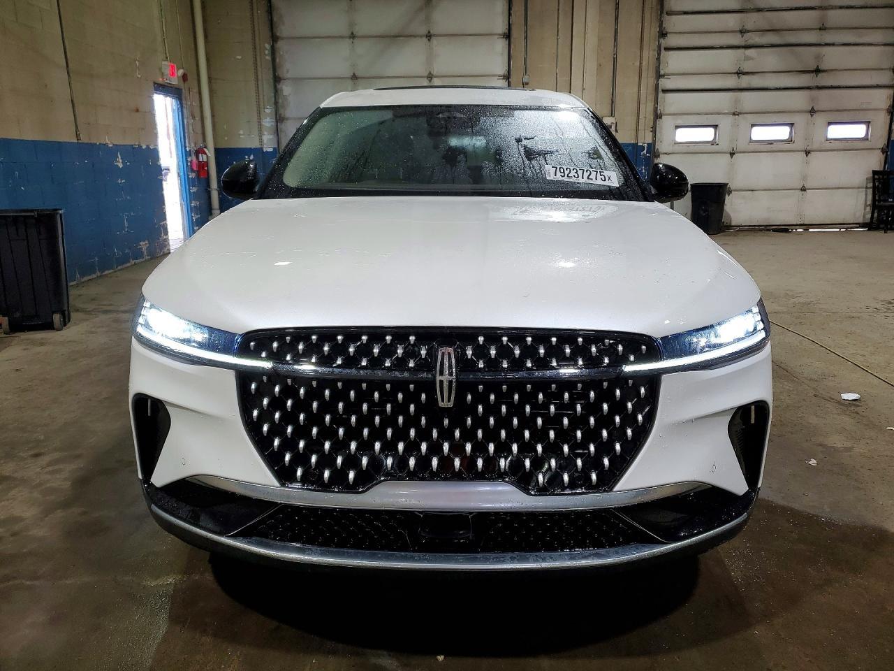 2025 Lincoln Nautilus Premiere - Фото 5