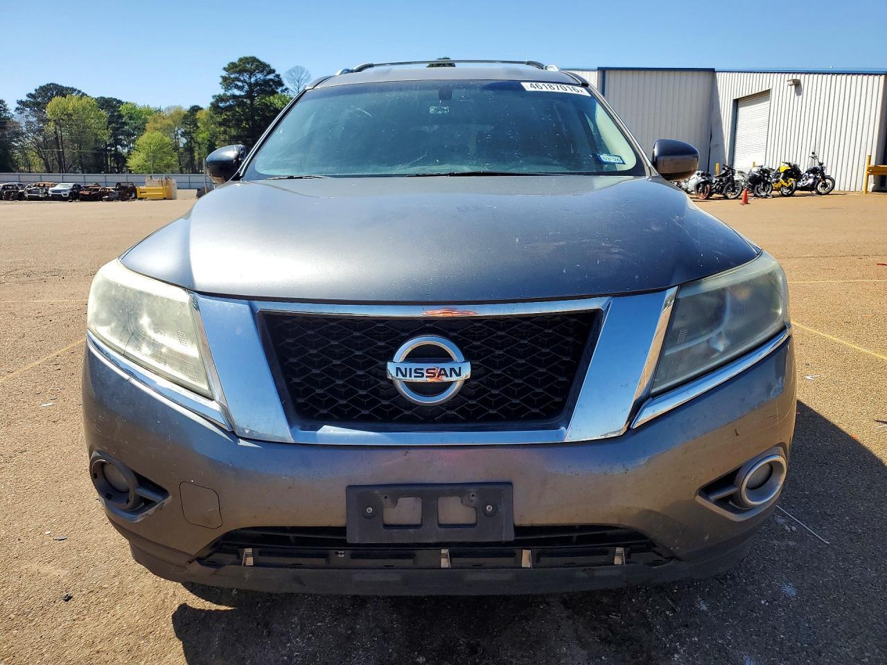 2015 Nissan Pathfinder S - Фото 5