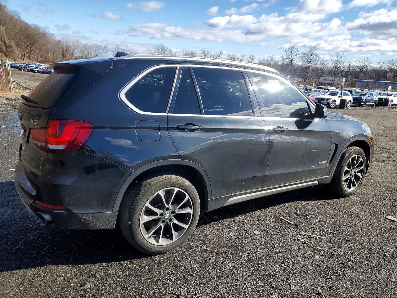 2017 BMW X5 xDrive35I - Фото 3