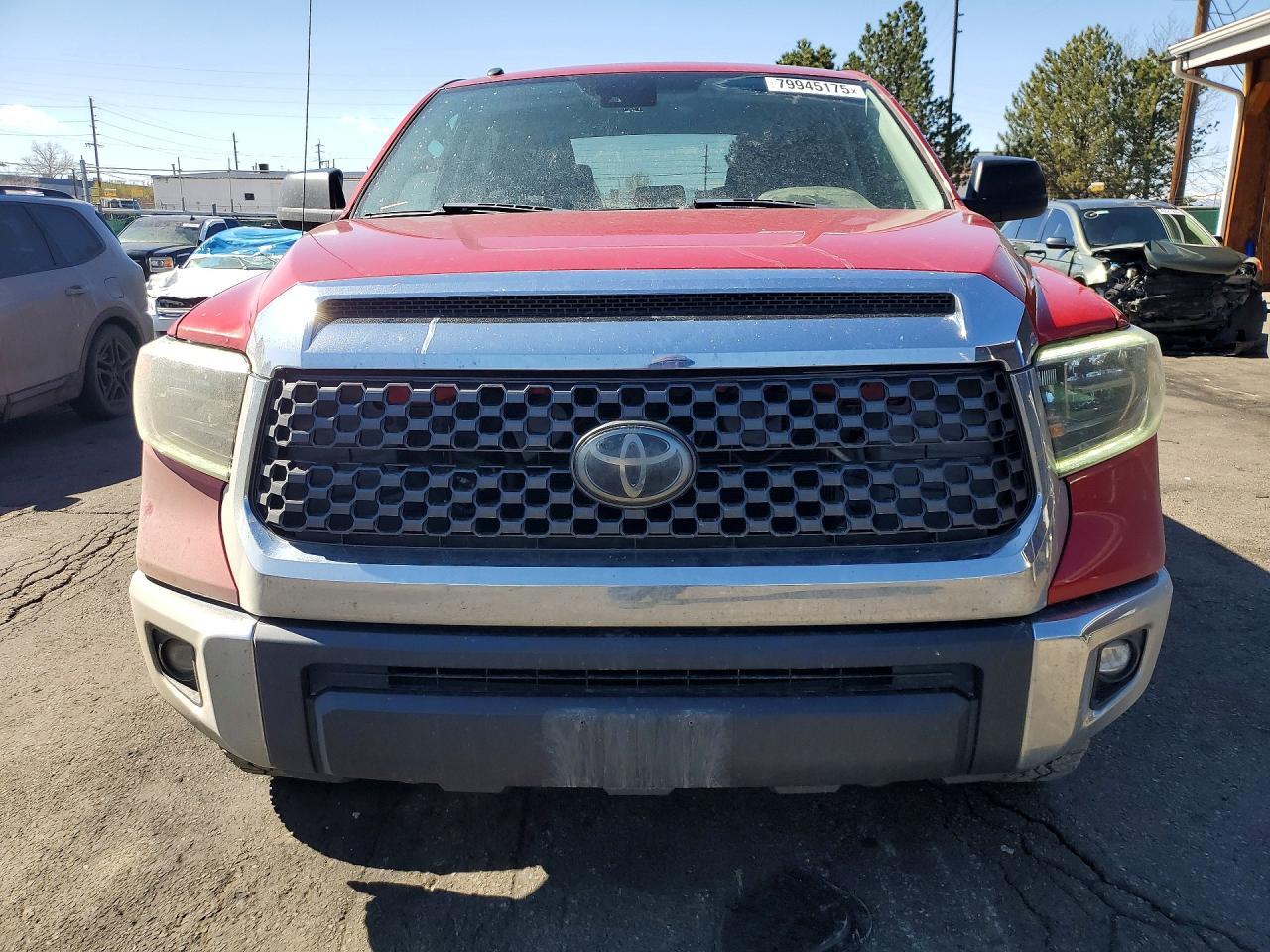 2018 Toyota Tundra Sr5 - Image 5