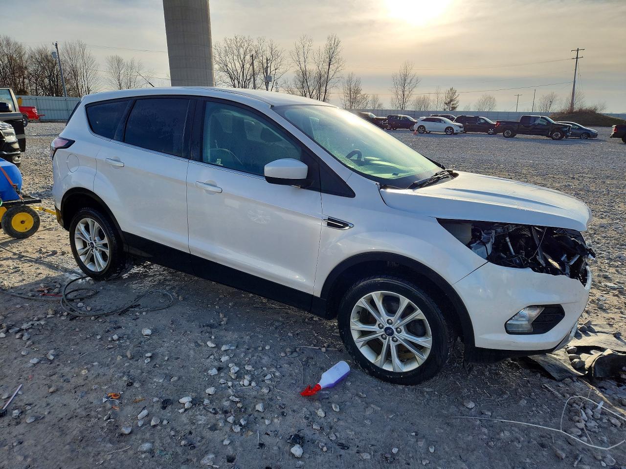 2017 Ford Escape Se - Фото 4