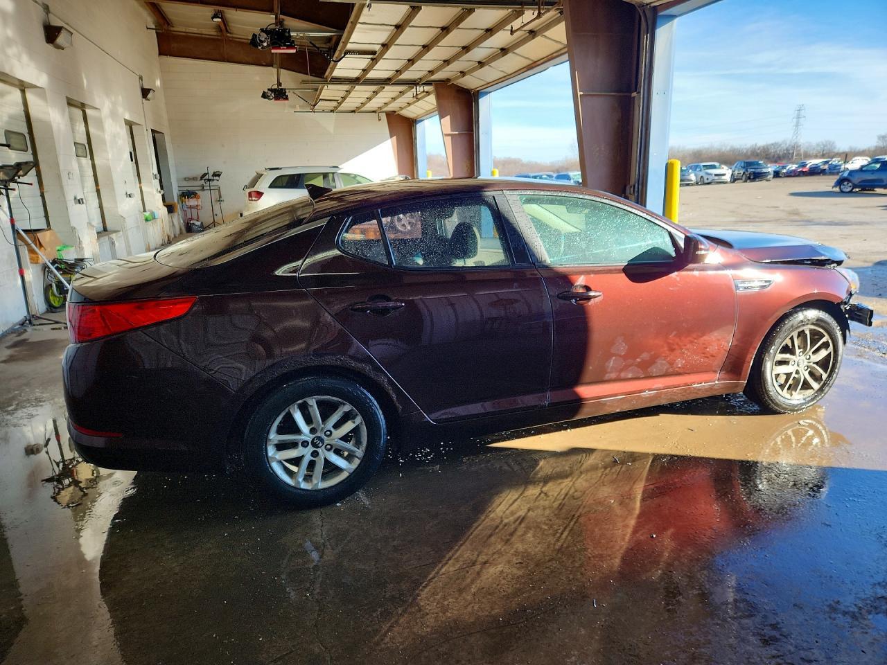 2011 Kia Optima Lx - Фото 3