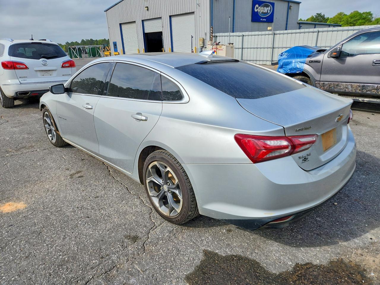 2021 Chevrolet Malibu Lt - Image 2
