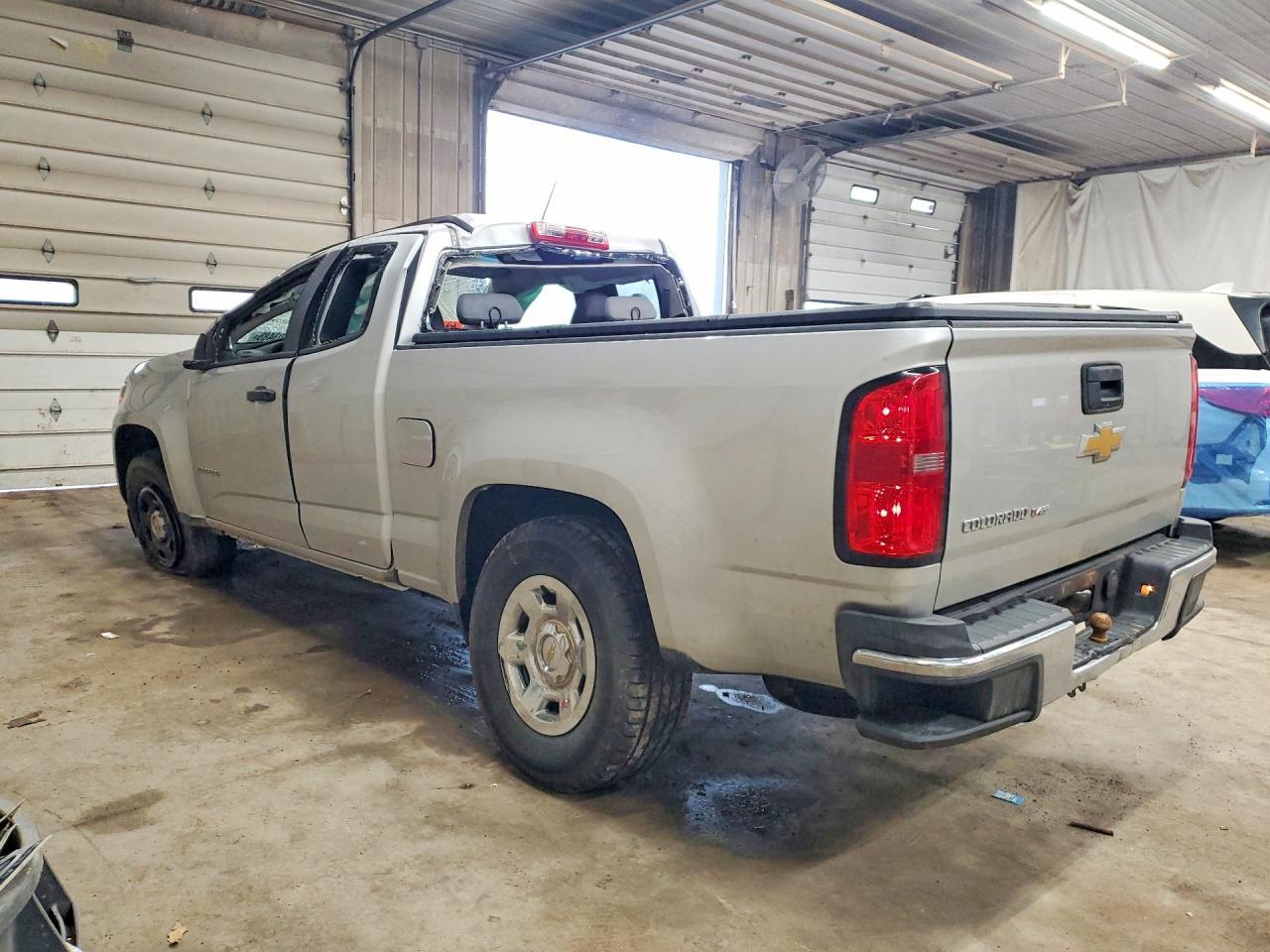2018 Chev Colorado - Image 2