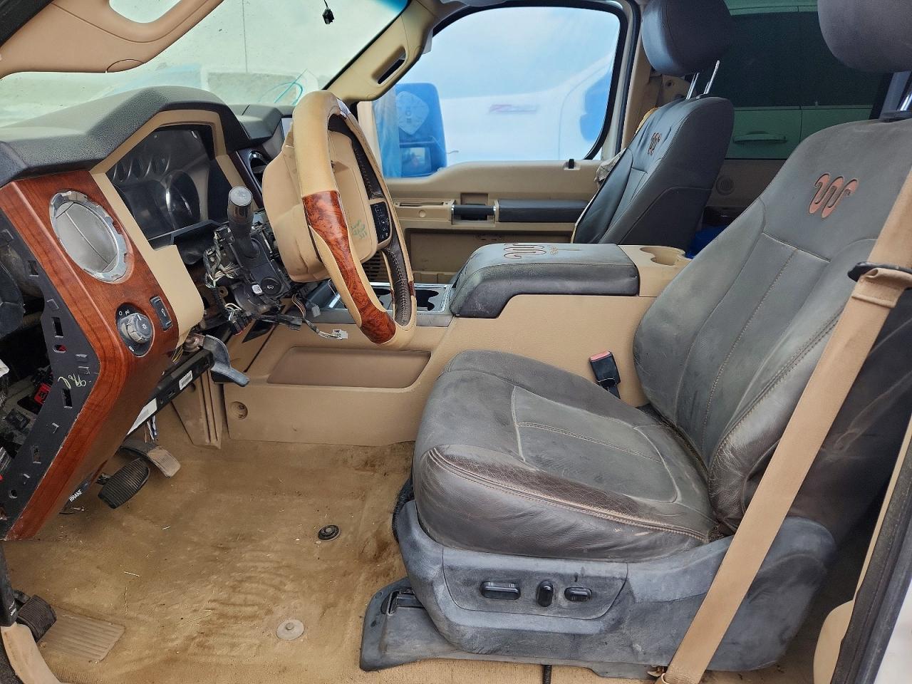 2015 Ford F350 Super Duty - Image 7