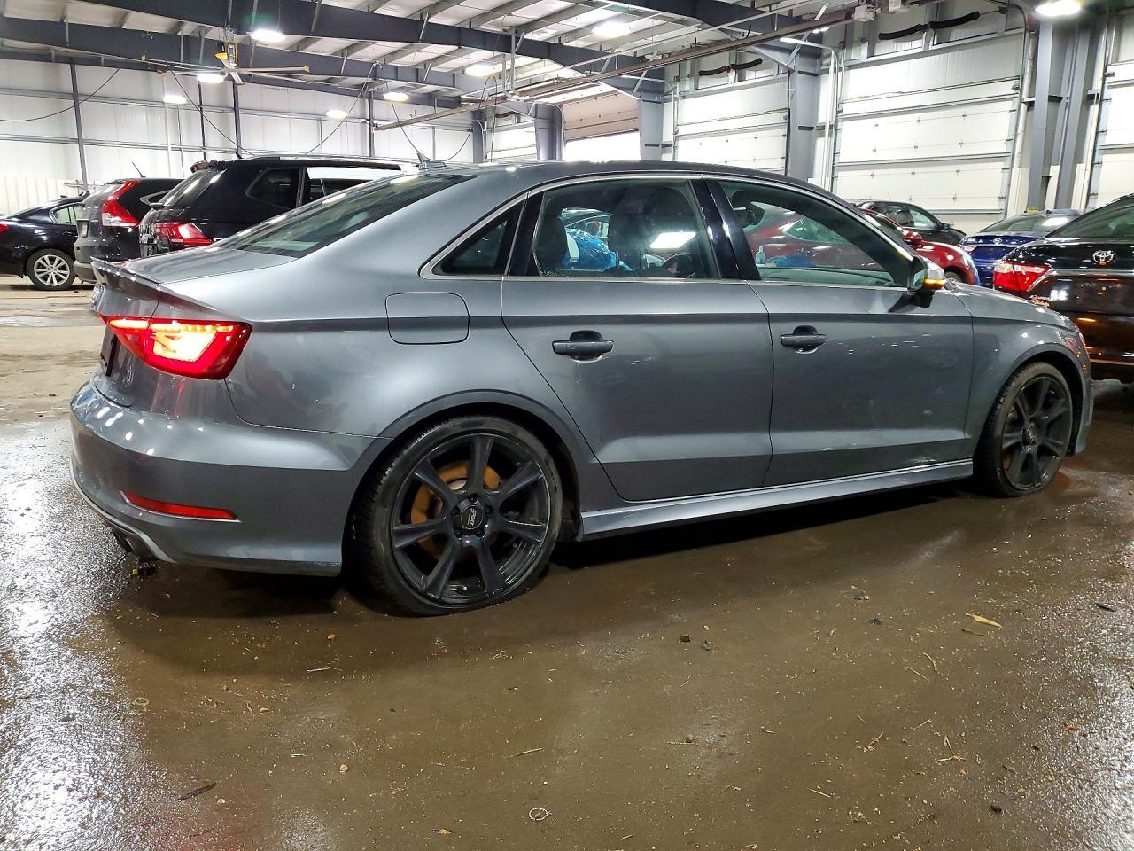 2015 Audi A3 - Фото 3