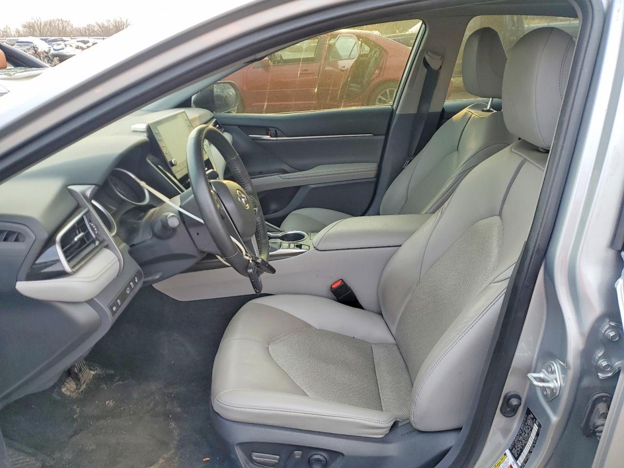 2023 Toyota Camry Xle - Image 7