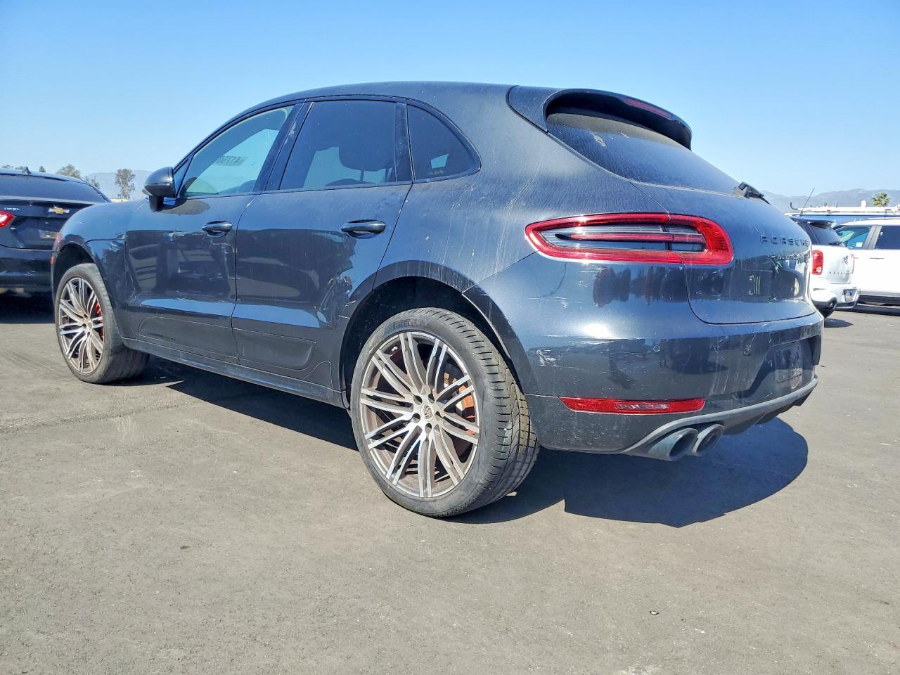 2017 Porsche Macan Turbo - Фото 2