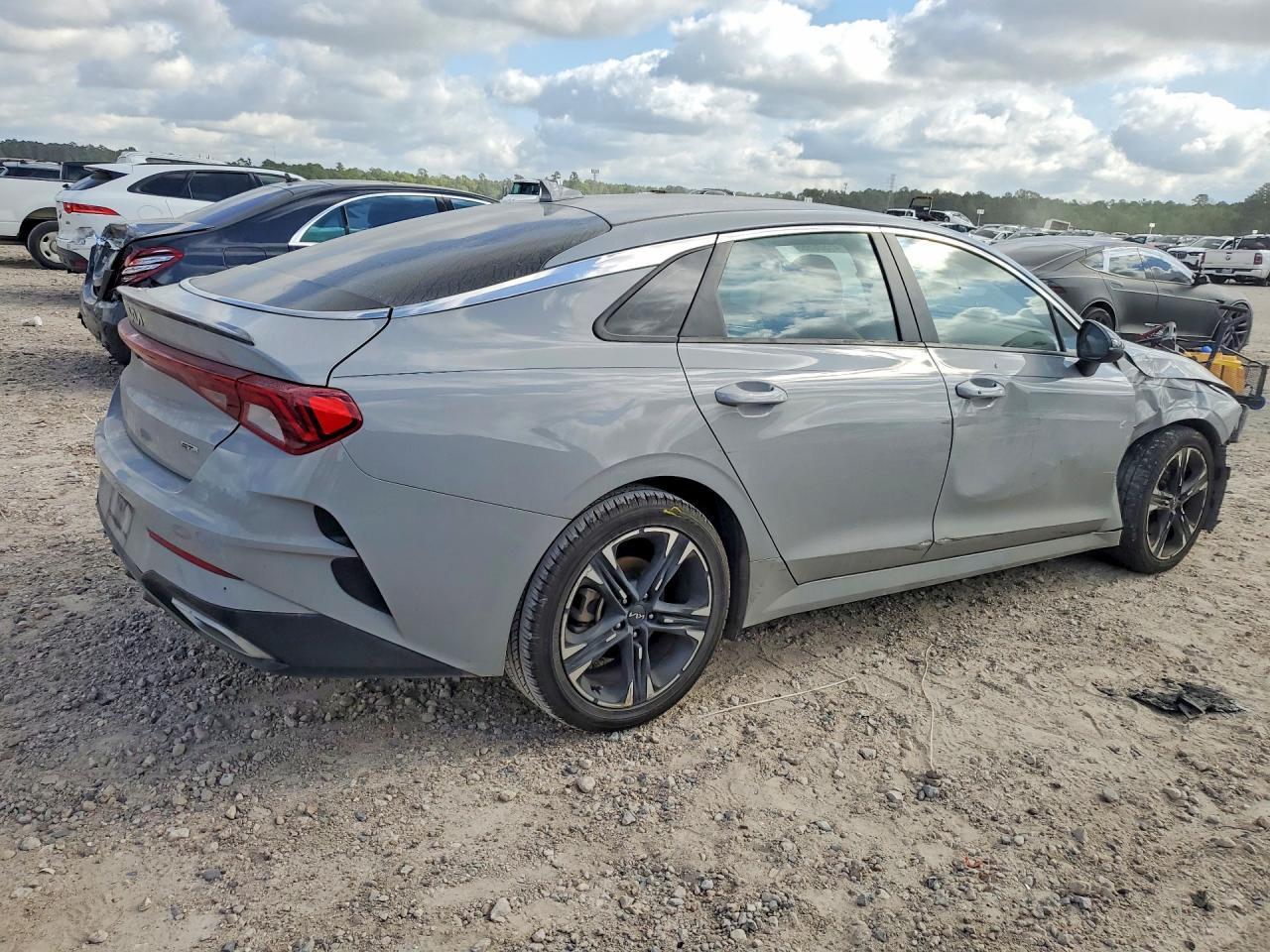 2024 Kia K5 Gt-Line - Фото 3