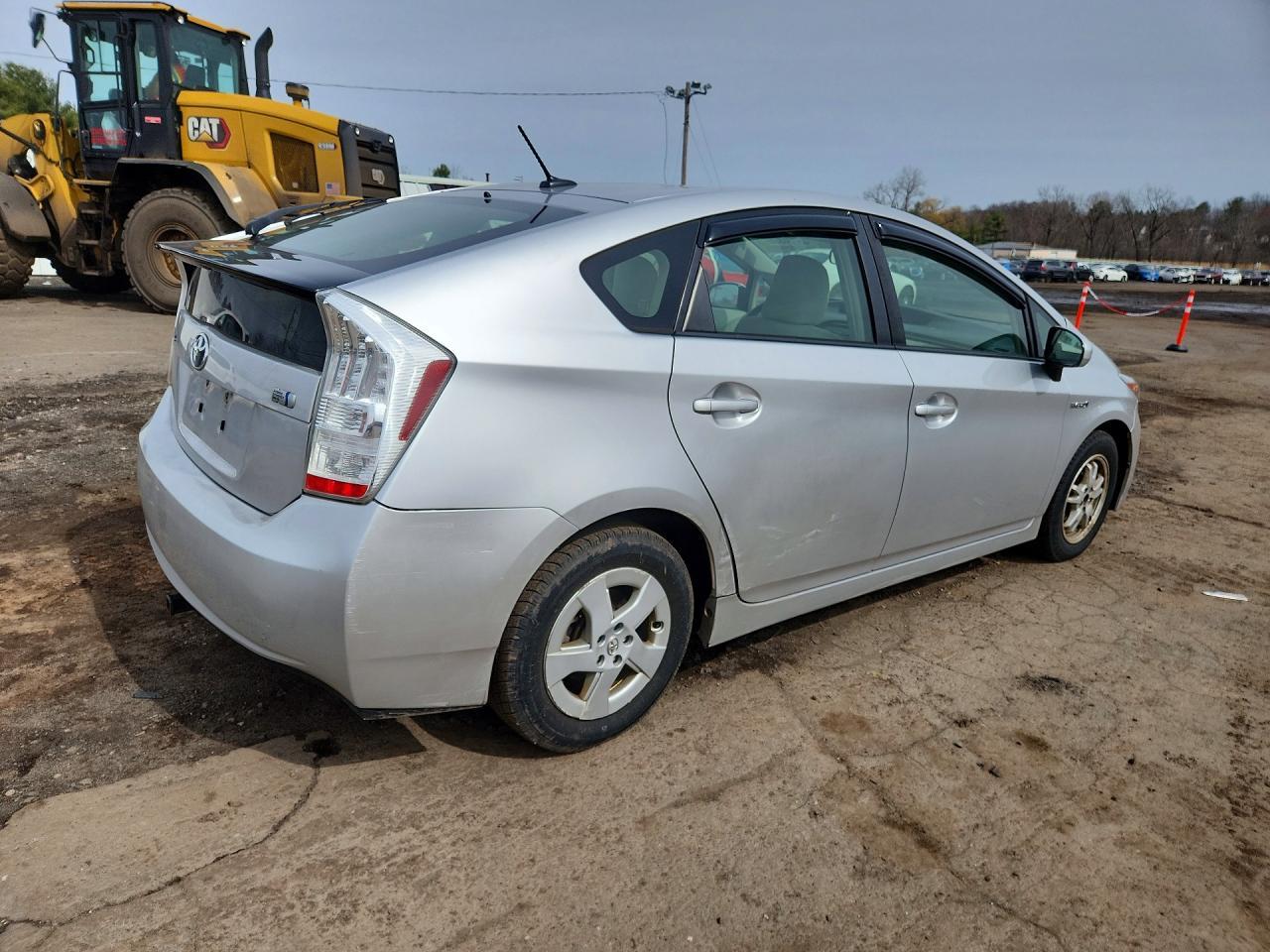 2011 Toyota Prius Two - Image 3