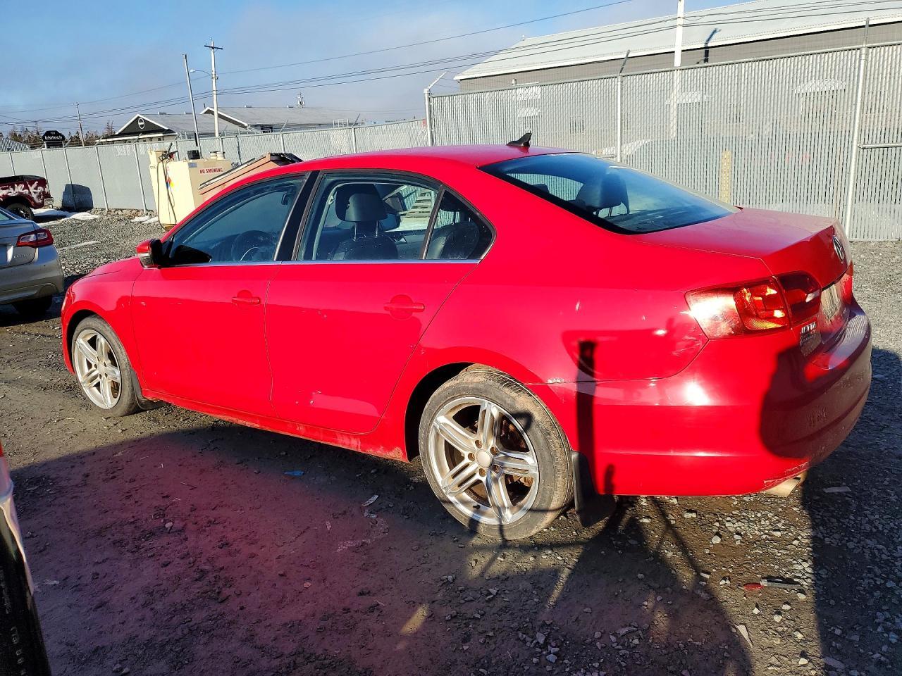2014 Volkswagen Jetta Tdi - Image 2