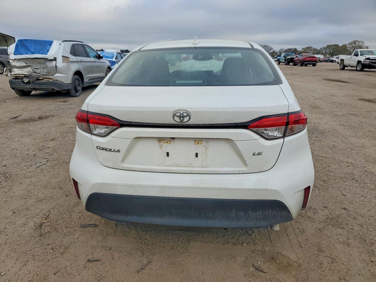 2025 Toyota Corolla Le - Фото 6
