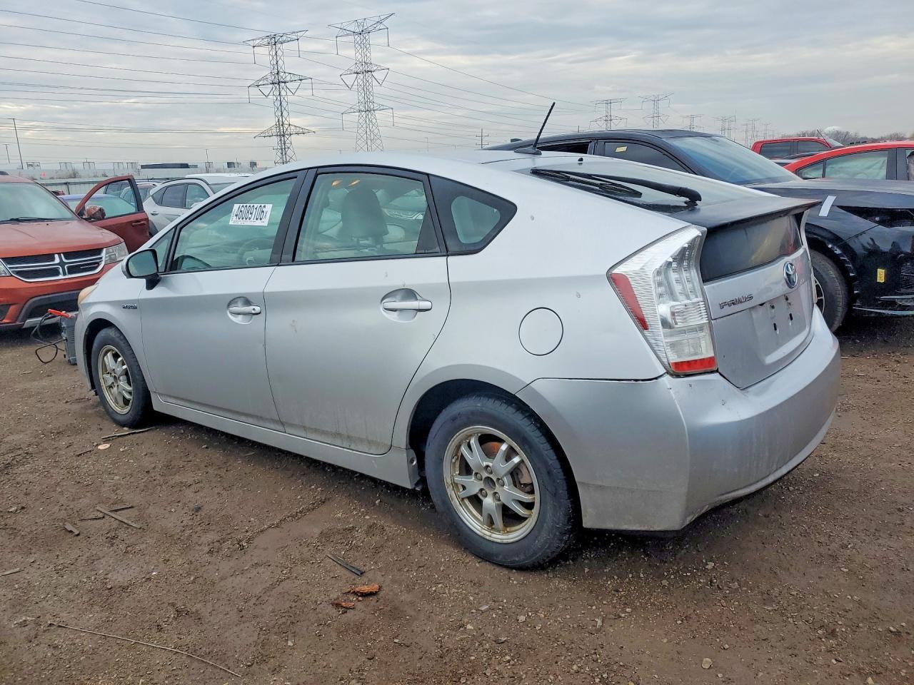 2010 Toyota Prius Iv - Фото 2