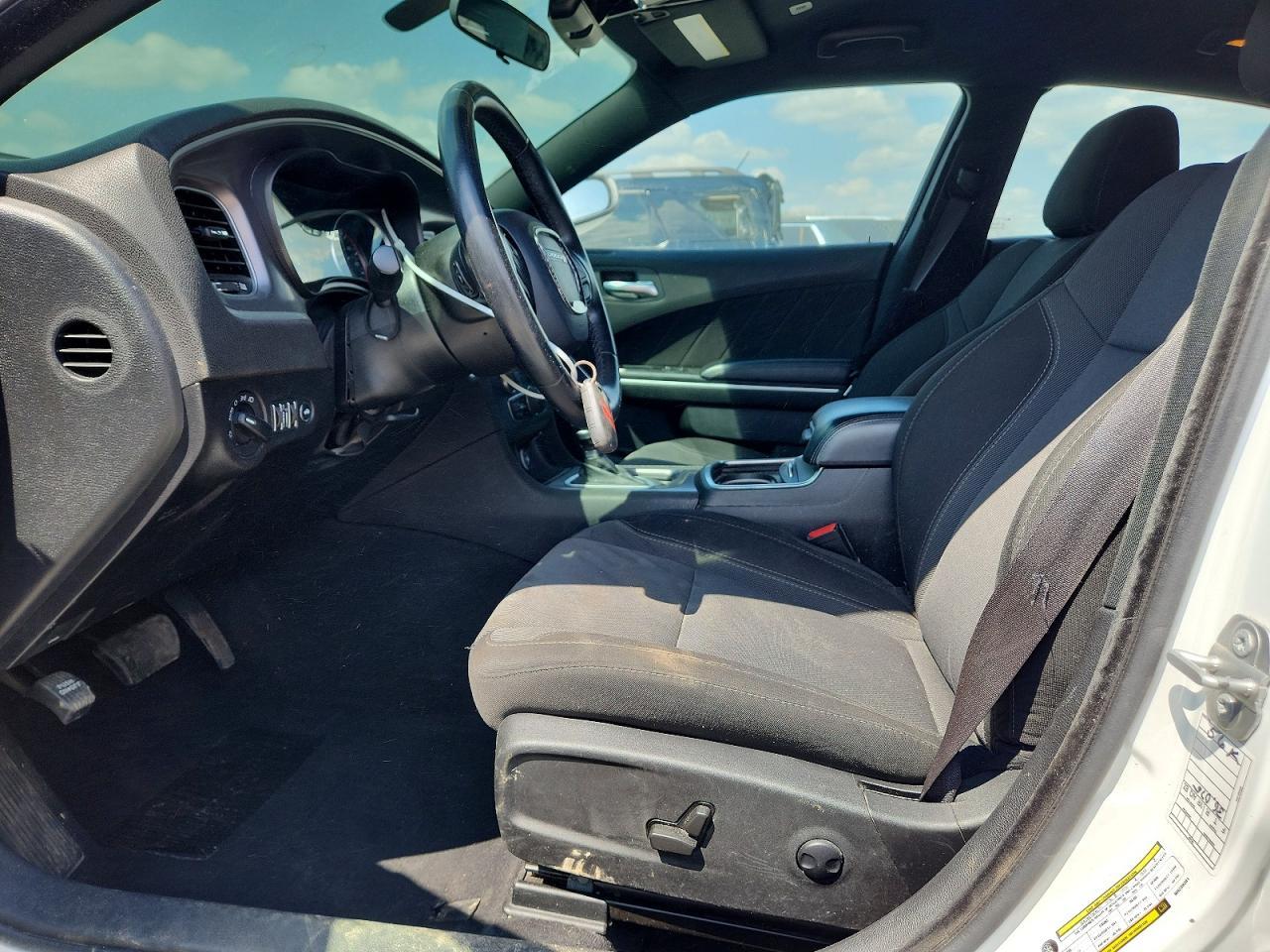 2022 Dodge Charger Sxt - Фото 7