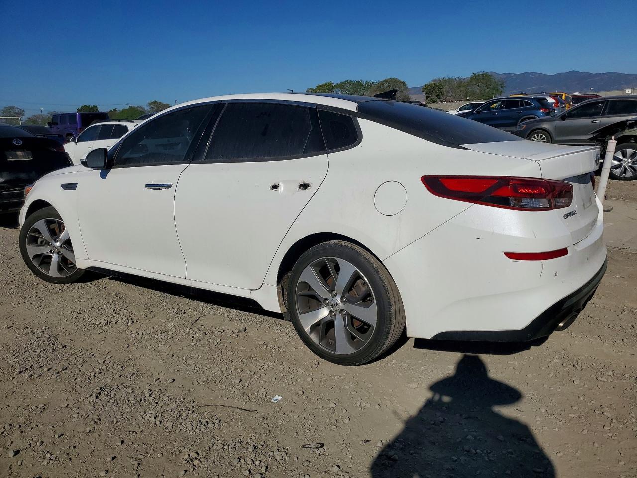 2019 Kia Optima S - Image 2