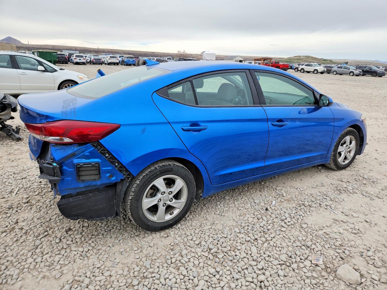 2018 Hyundai Elantra Sel - Фото 3