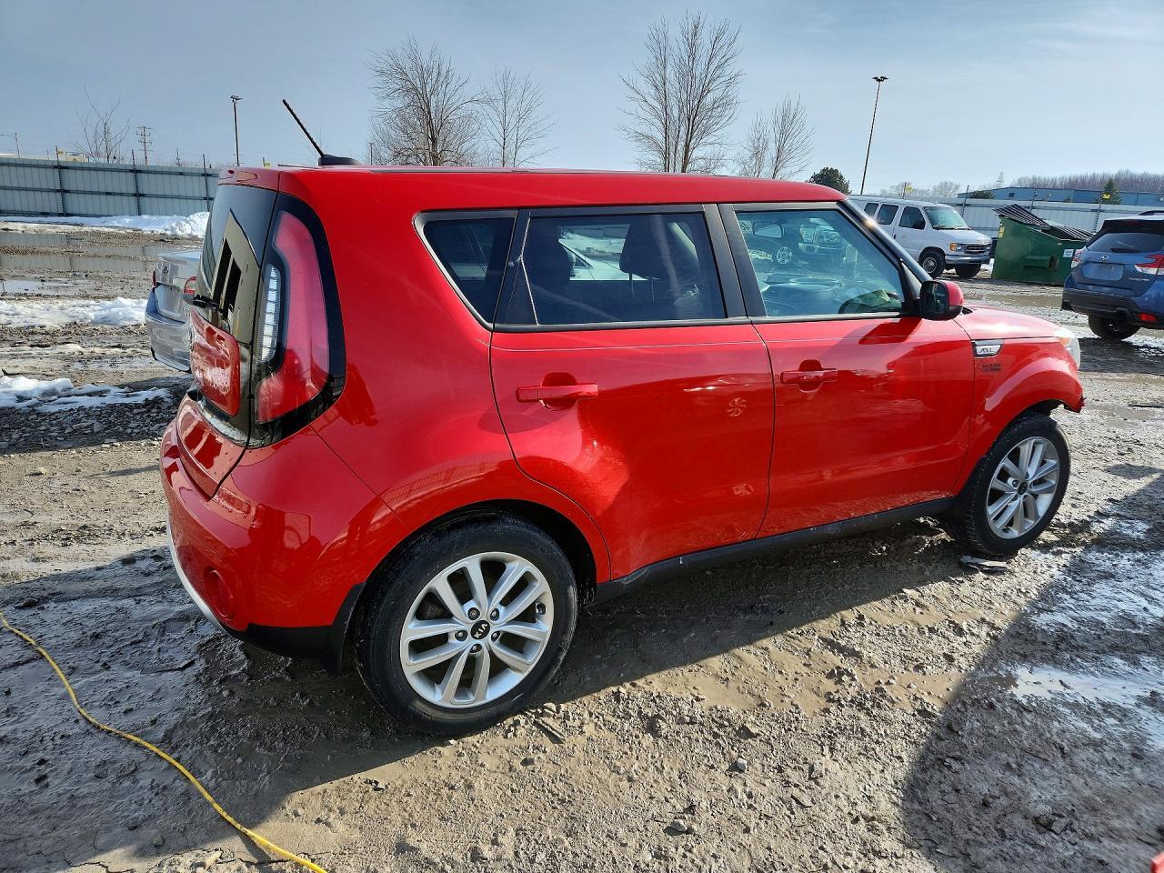 2017 Kia Soul + - Фото 3