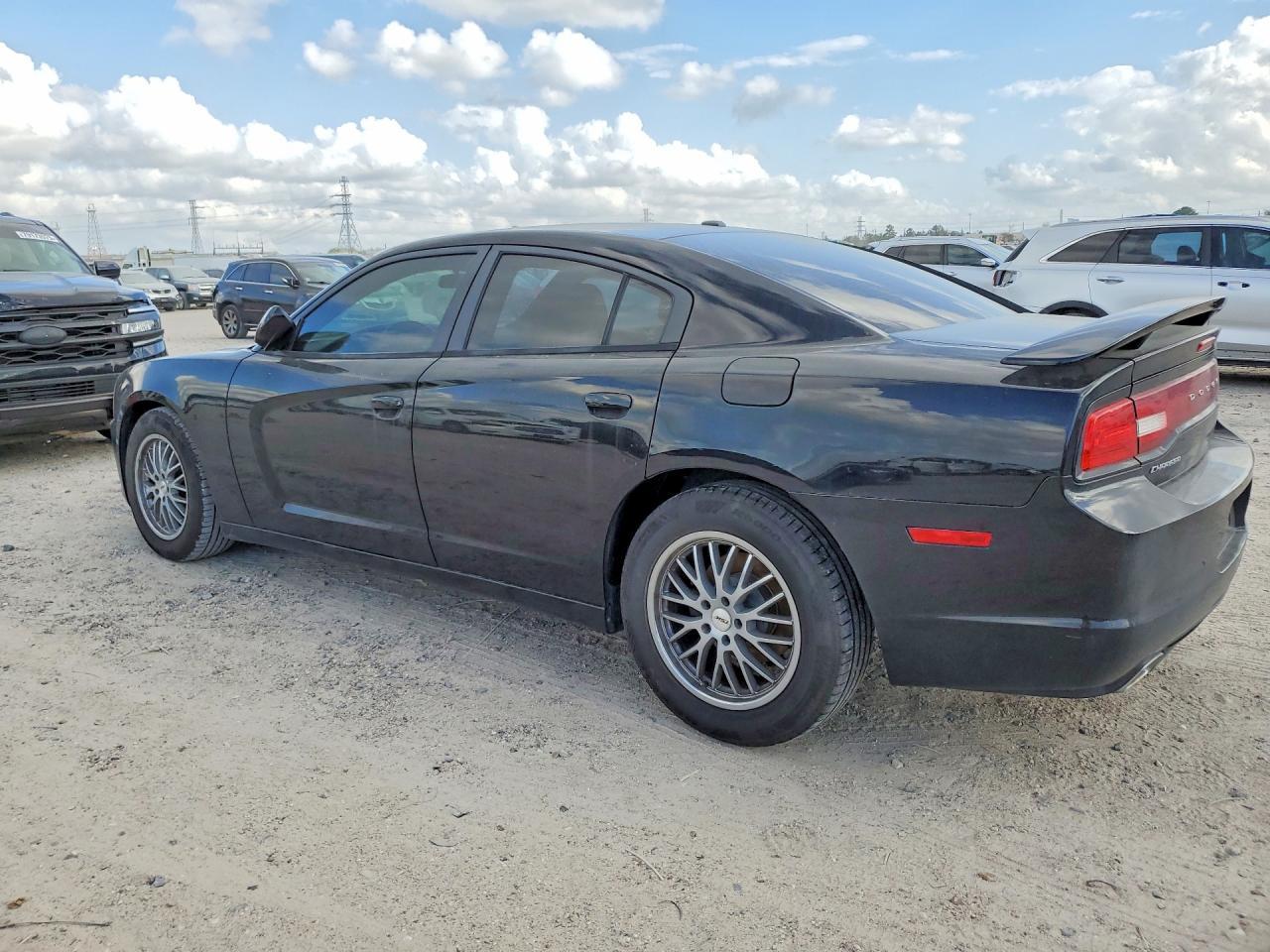 2014 Dodge Charger Se - Фото 2