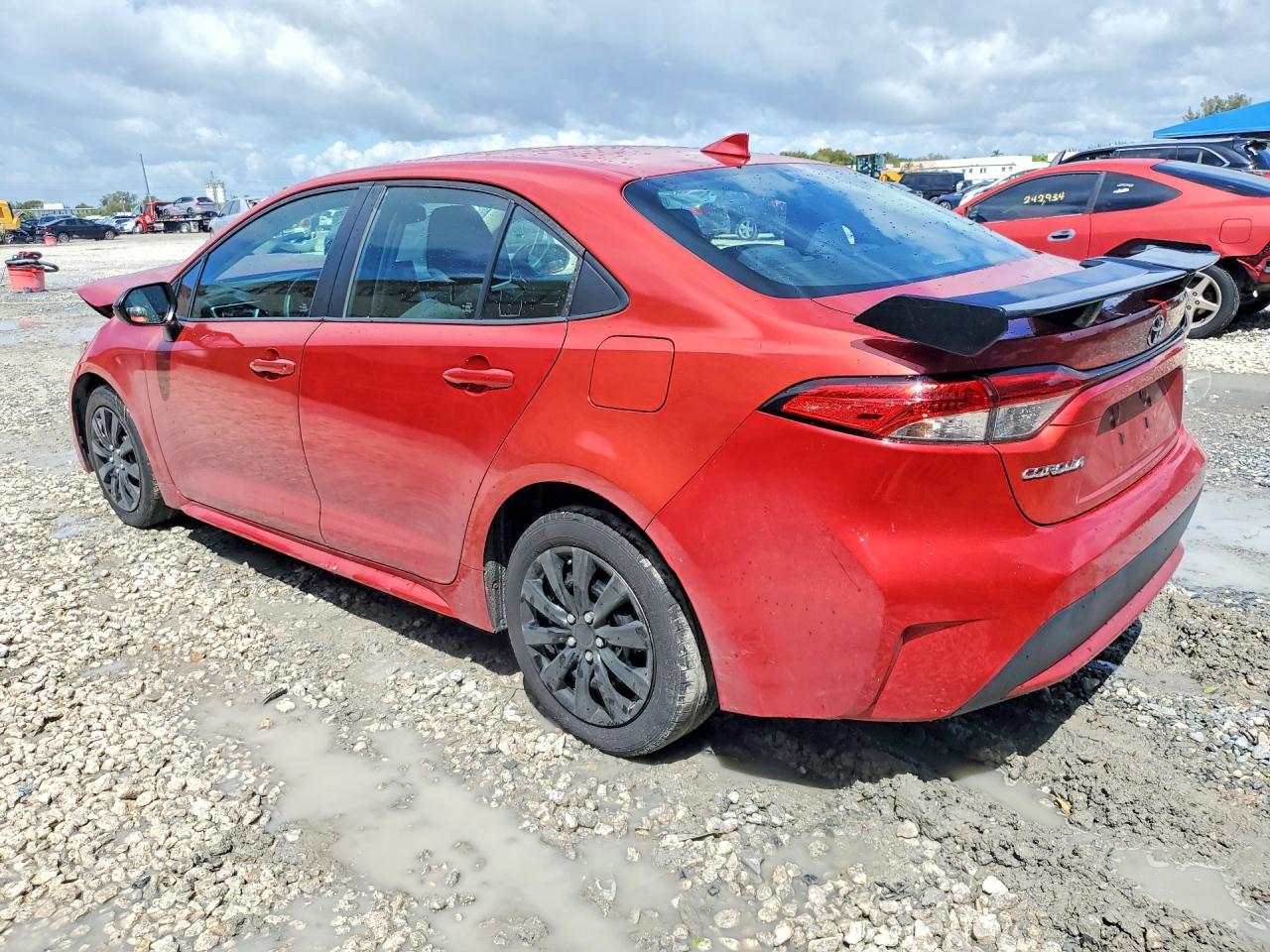 2020 Toyota Corolla Le - Фото 2