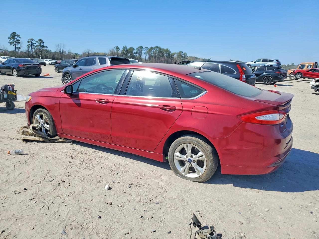 2014 Ford Fusion Se - Фото 2