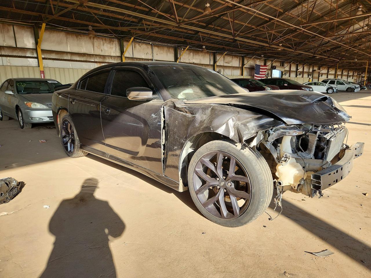 2019 Dodge Charger R - Фото 4