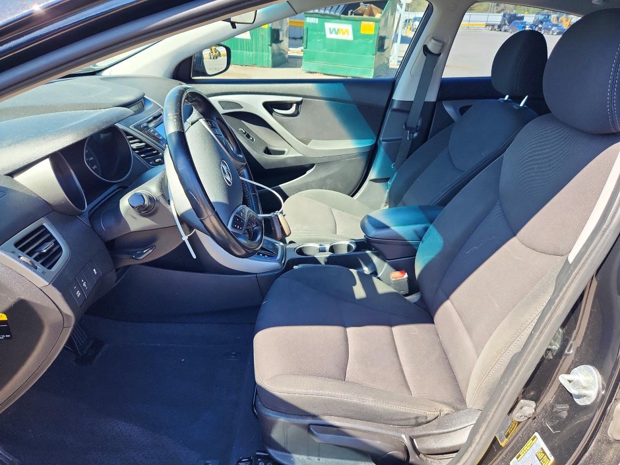 2016 Hyundai Elantra Value Edition - Фото 7