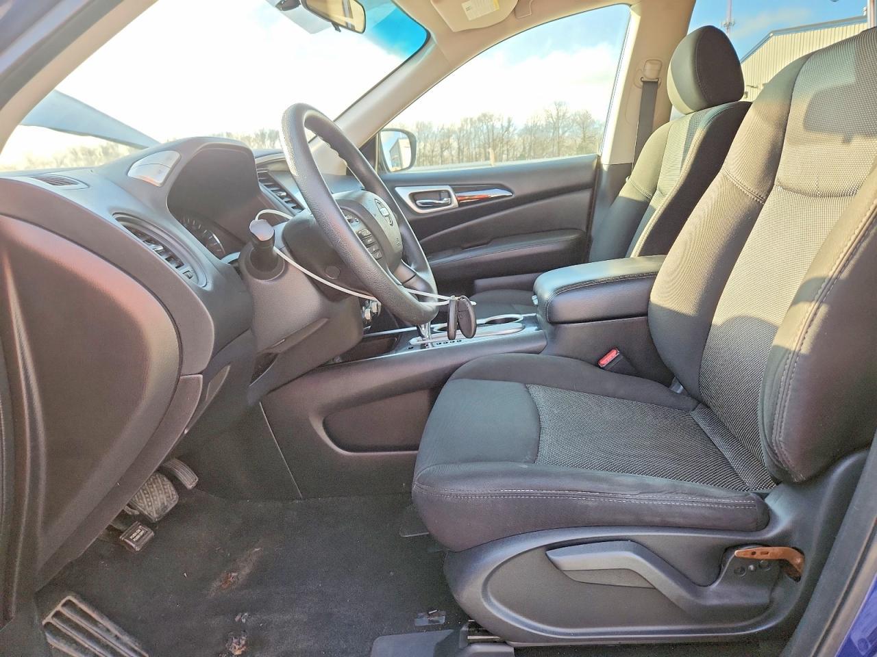 2020 Nissan Pathfinder S - Фото 7