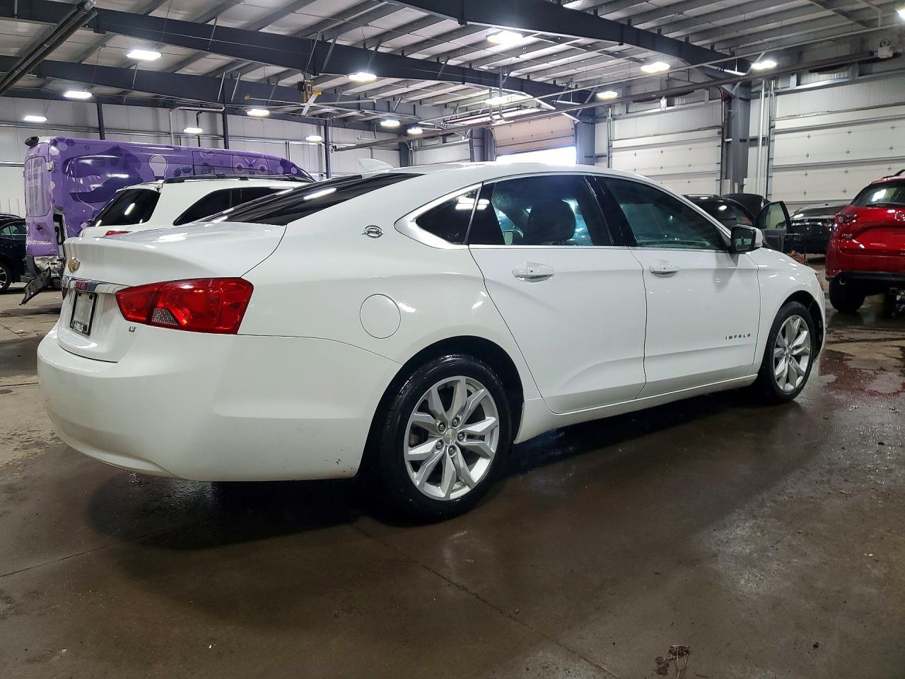 2019 Chevrolet Impala Lt - Image 3