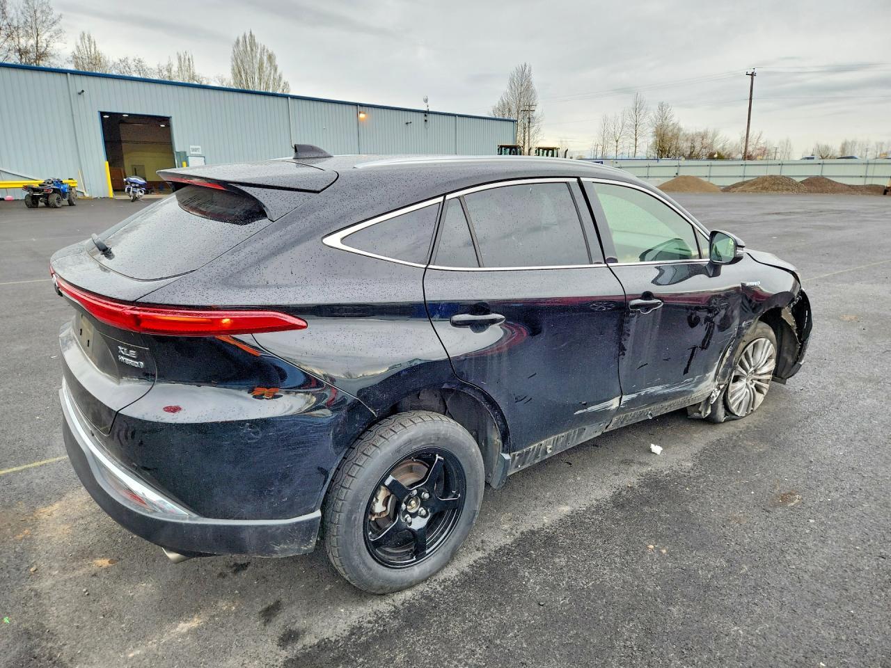 2021 Toyota Venza Xle - Image 3