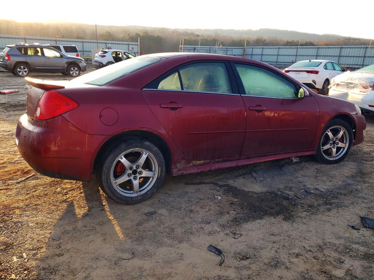 2010 Pontiac G6 - Фото 3