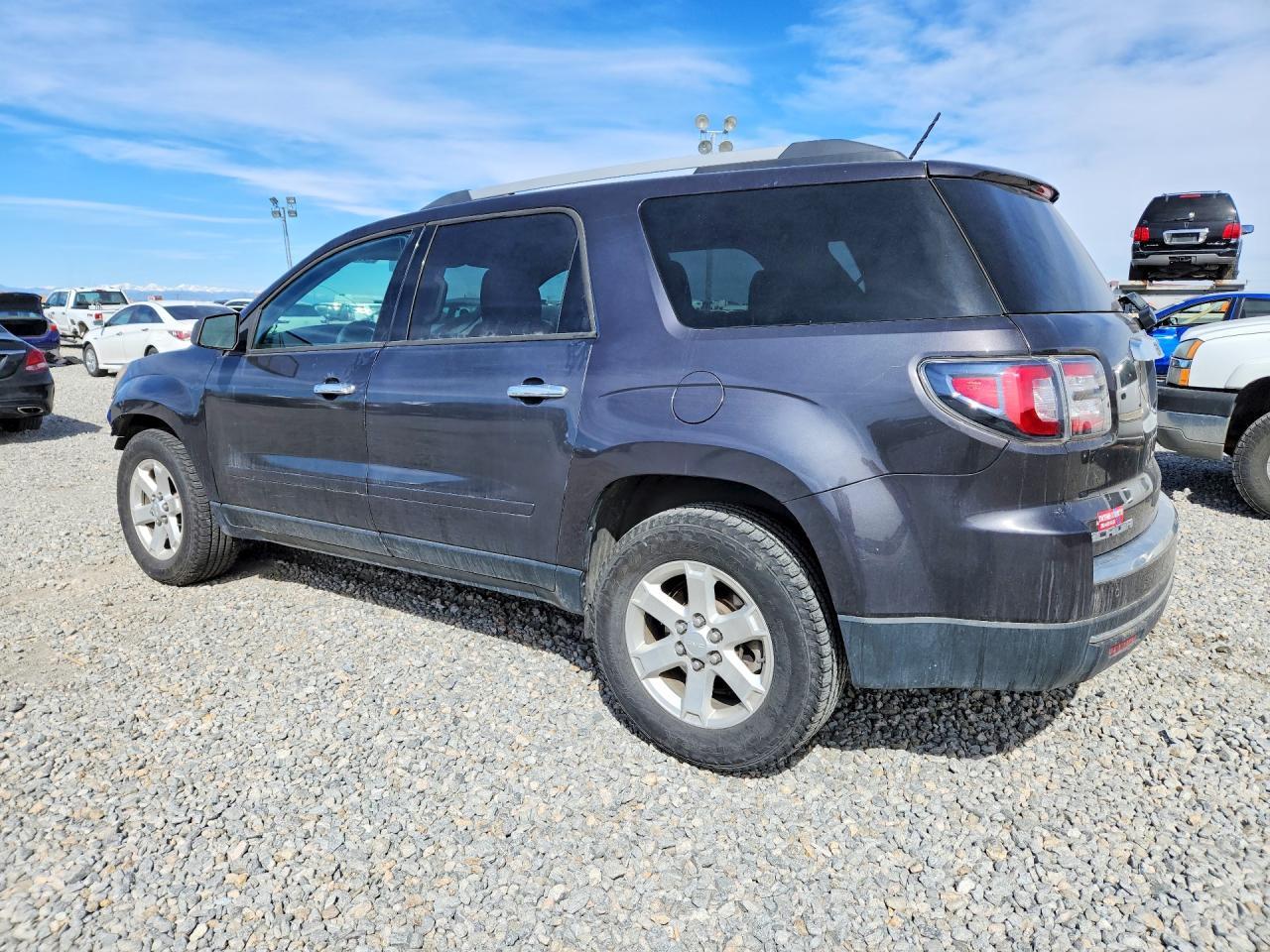 2014 GMC Acadia Sle - Image 2