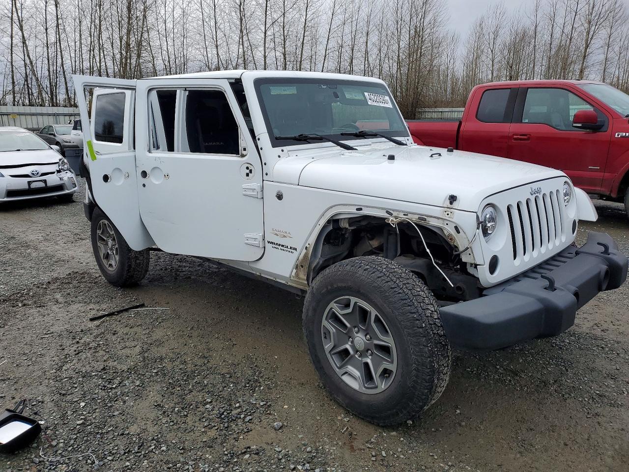 2013 Jeep Wrangler Unlimited Sahara - Фото 4