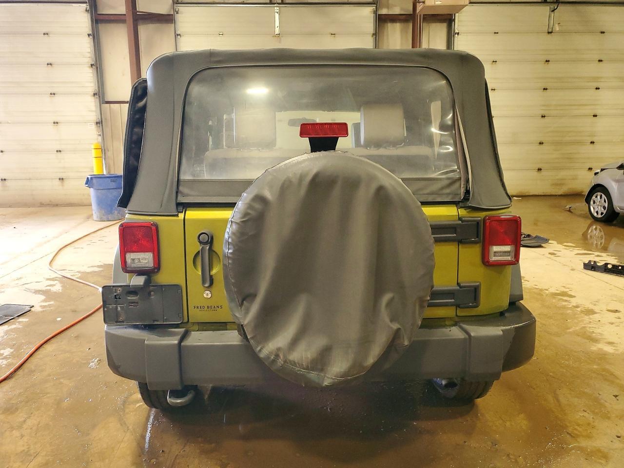 2010 Jeep Wrangler Sport - Фото 6