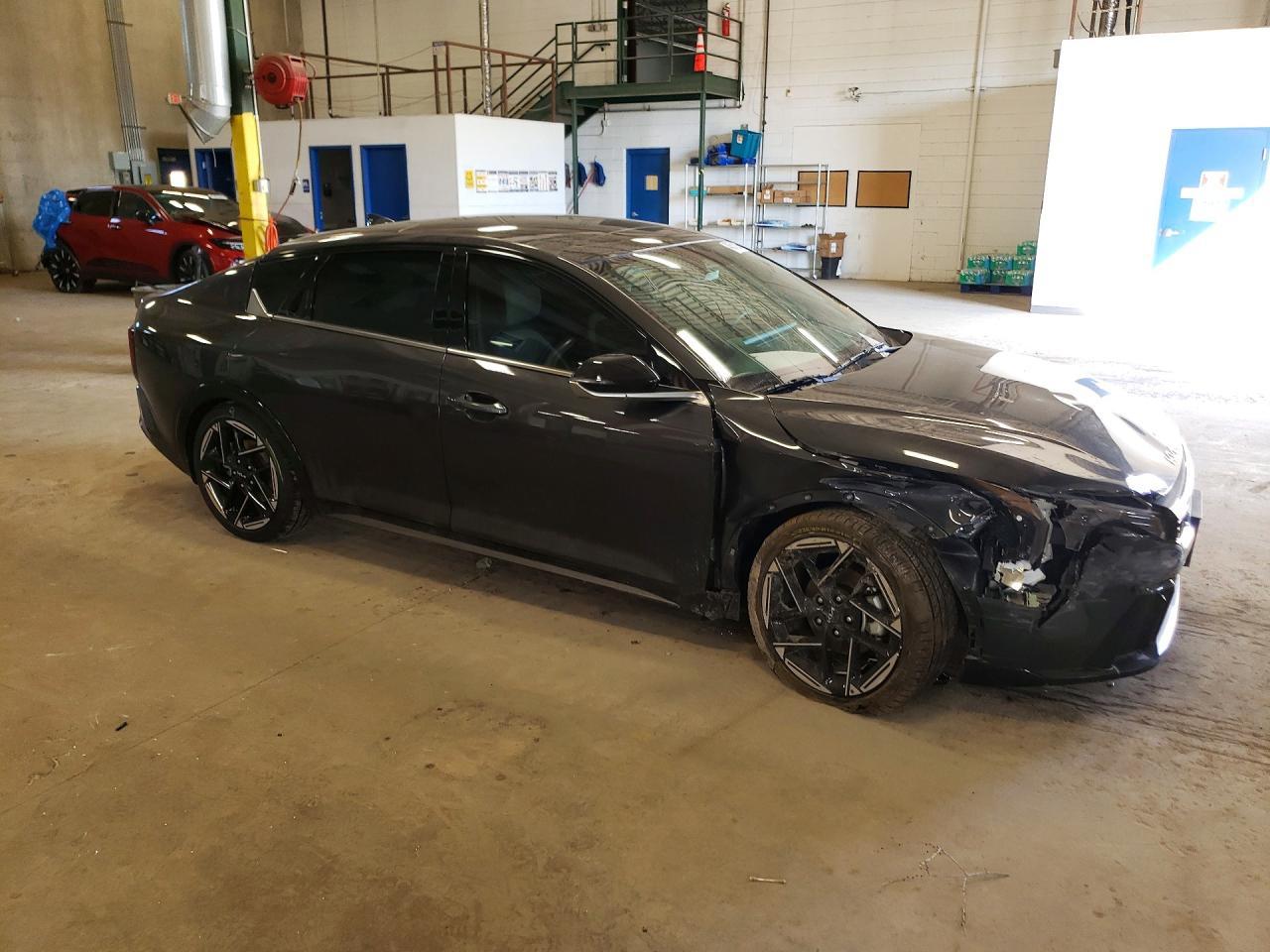 2025 Kia K4 Gt-Line - Image 4