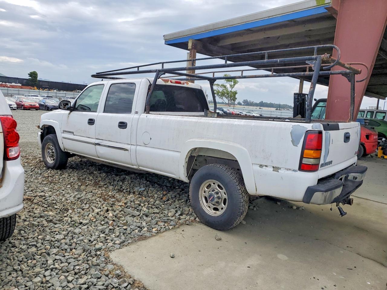 2006 GMC Sierra C2500 Heavy Duty - Фото 2