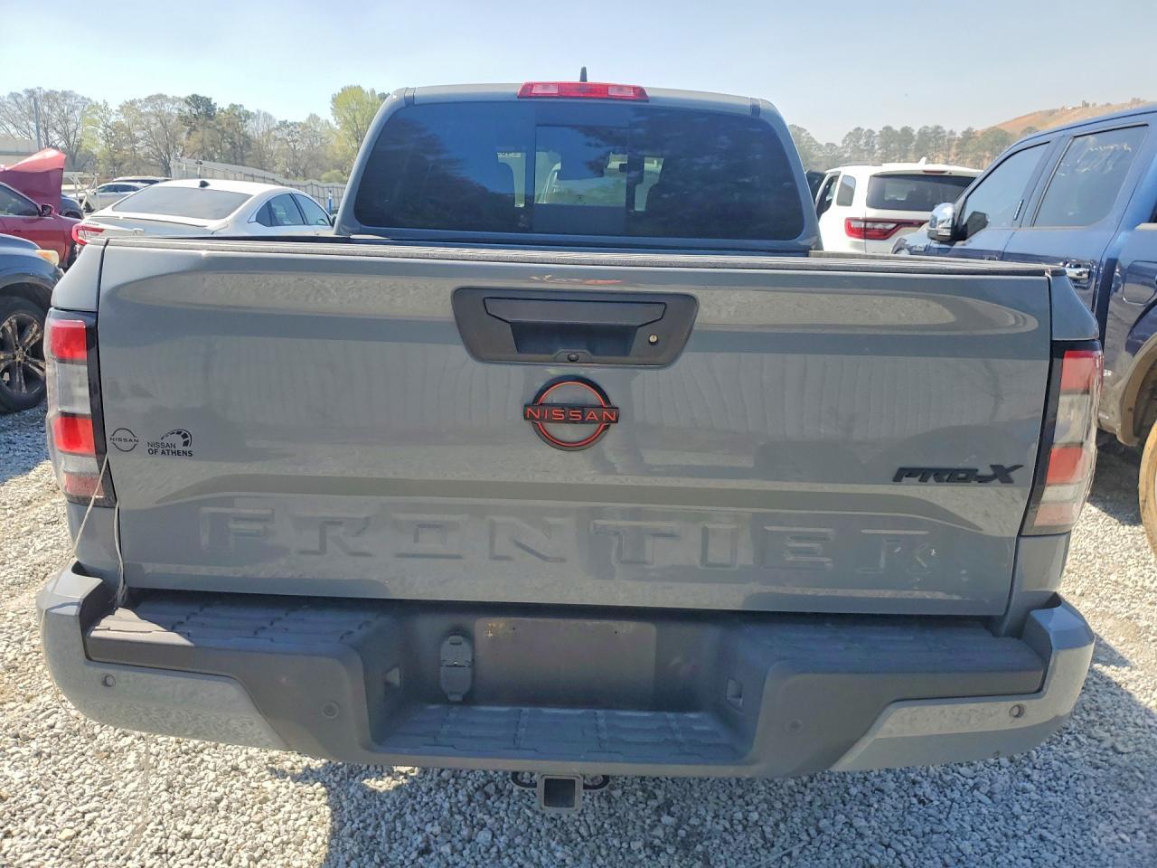 2023 Nissan Frontier Pro-X - Фото 6