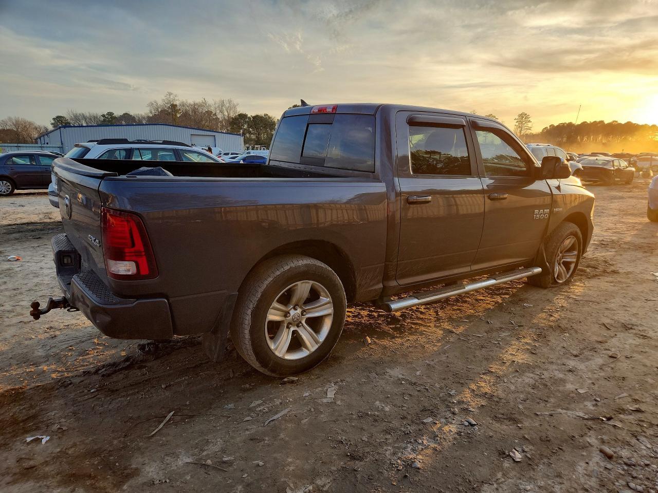 2014 Ram 1500 Sport - Фото 3