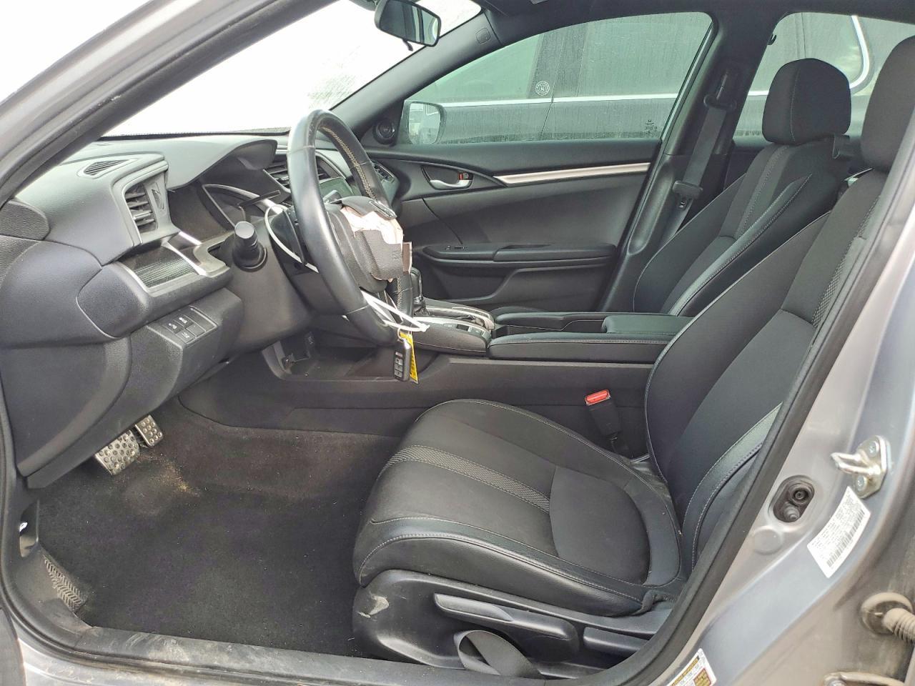 2019 Honda Civic Sport - Image 7
