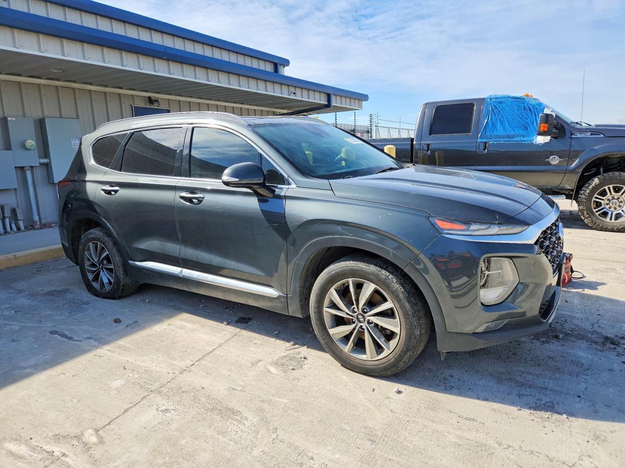 2019 Hyundai Santa Fe Ultimate 2.4L - Фото 4