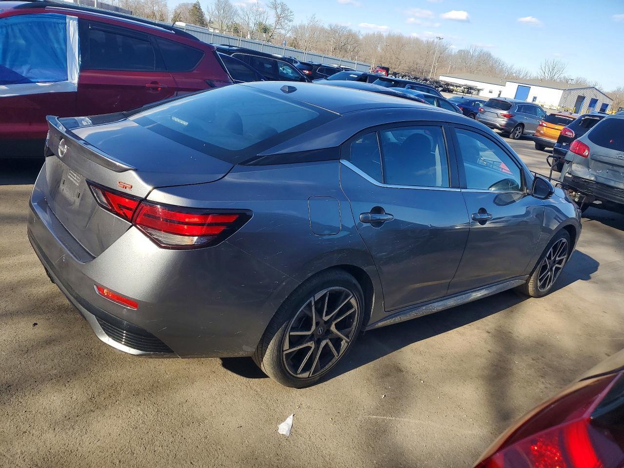 2025 Nissan Sentra Sr - Фото 3