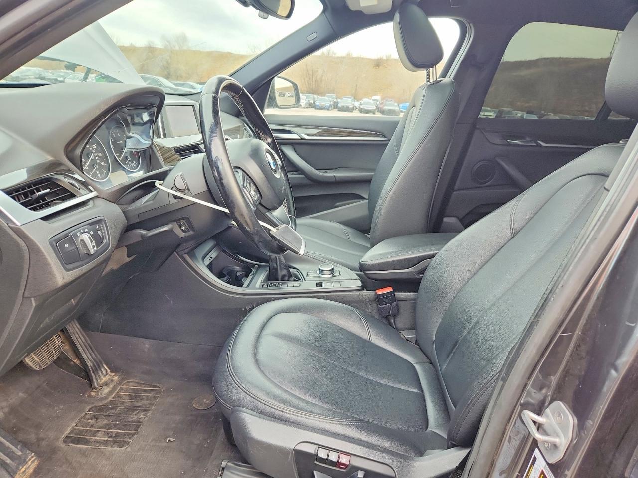 2017 BMW X1 xDrive28I - Image 7