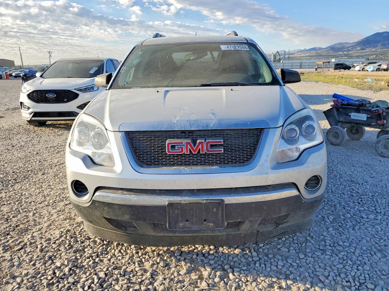 2010 GMC Acadia - Image 5