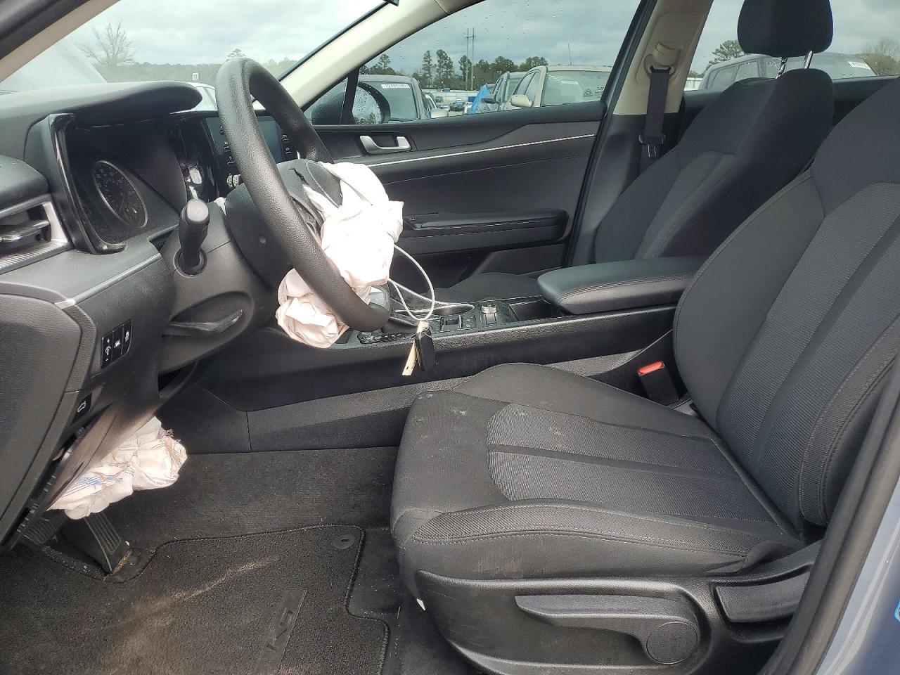 2023 Kia K5 Lxs - Image 7