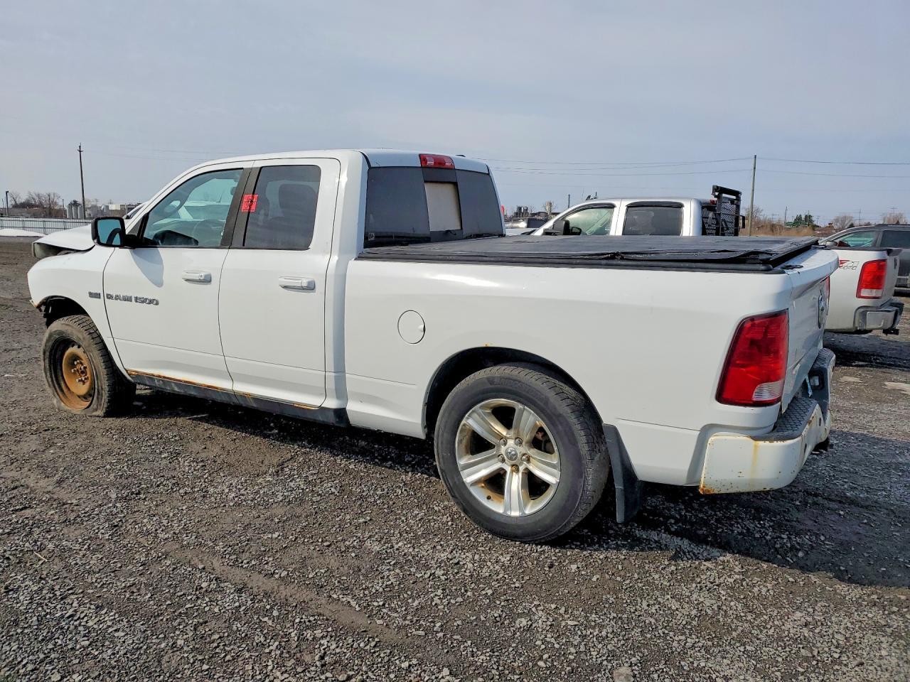 2012 Dodge Ram 1500 Sport - Фото 2