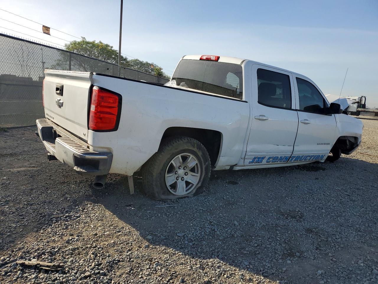 2018 Chevrolet Silverado 1500 - Фото 3