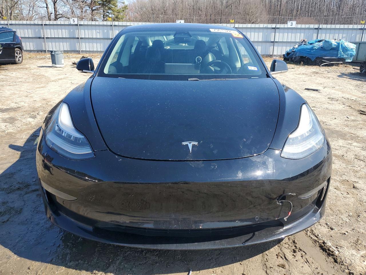 2019 Tesla Model 3 - Фото 5