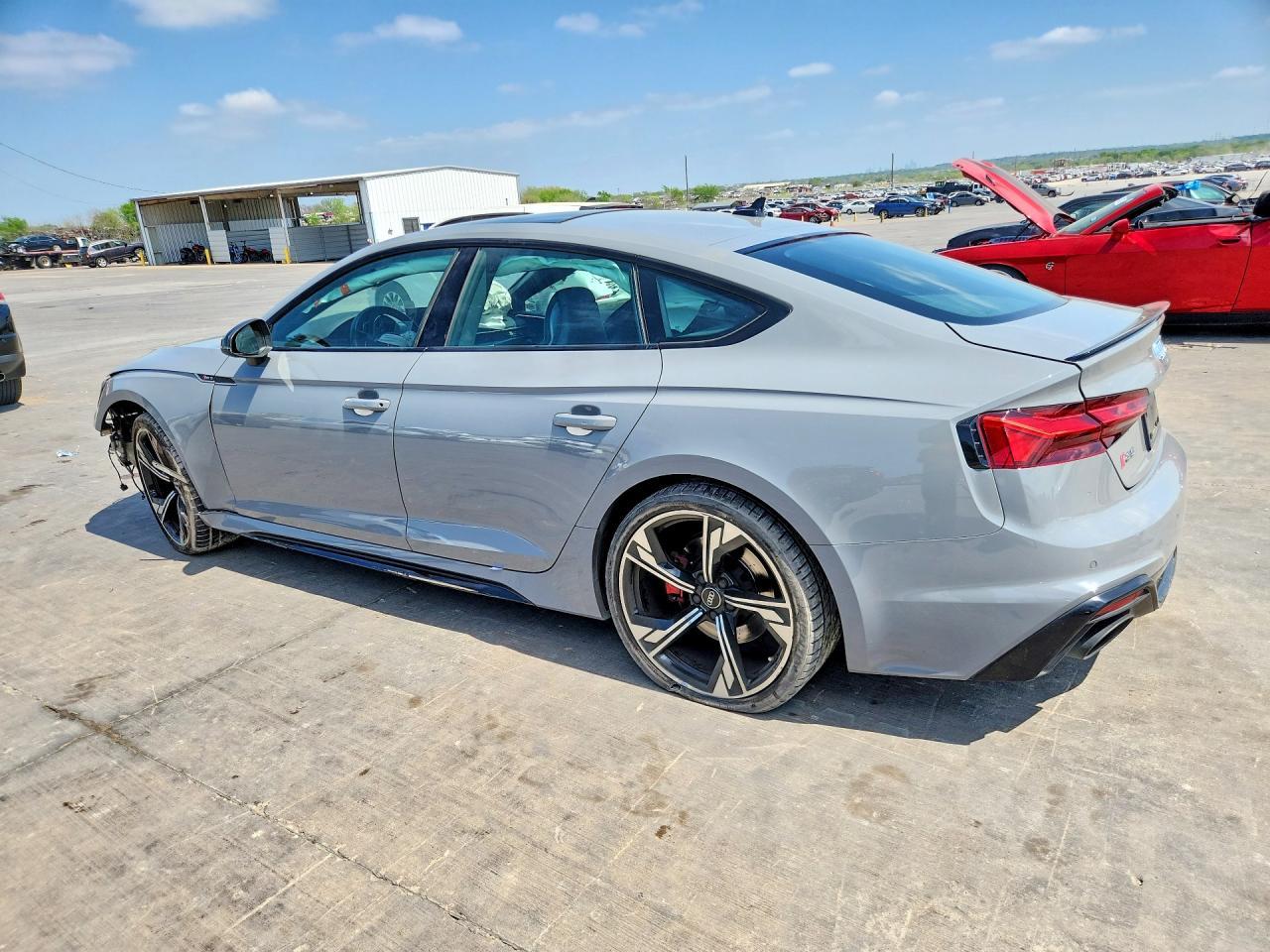 2023 Audi Rs5 - Image 2