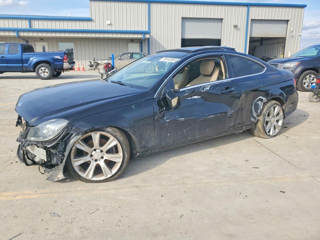 2014 Mercedes-Benz C 250