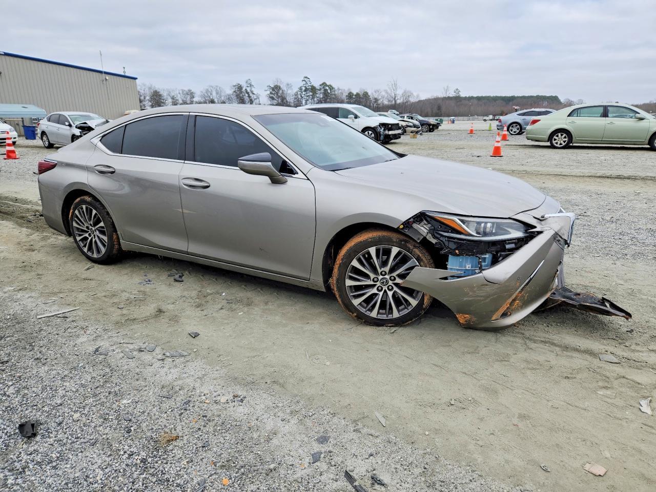 2020 Lexus Es 350 - Фото 4