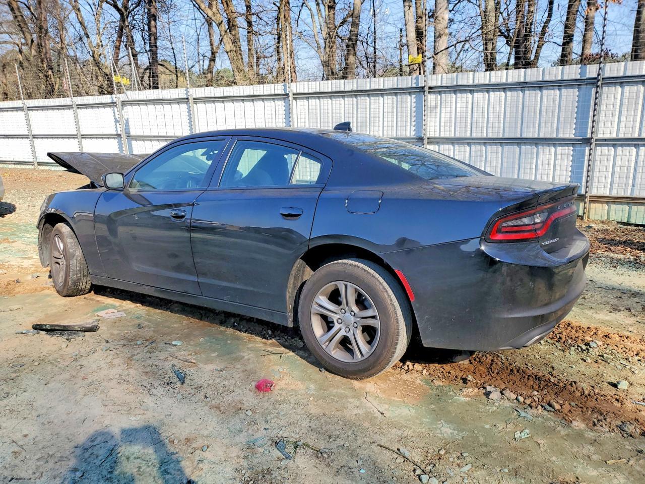 2023 Dodge Charger Sxt - Image 2